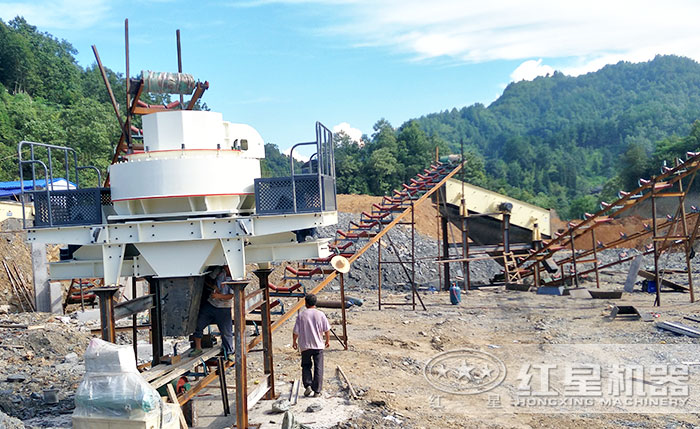 時(shí)產(chǎn)50-60噸建筑垃圾沖擊式破碎機(jī)哪里便宜？河南廠家有推薦嗎？