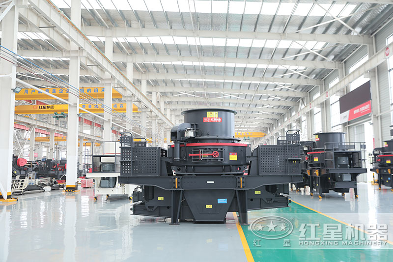 把石頭磨成沙子的磨砂機價格、產(chǎn)量是多少