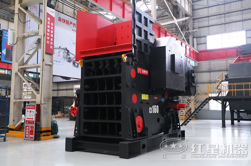礦石破碎機多少錢一臺？大型機器型號